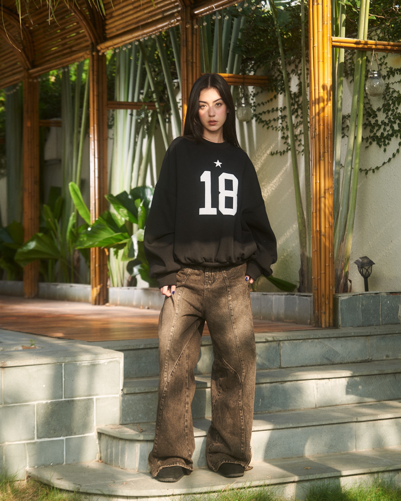 SW8 - BALANCE NUMBER SWEATER - BLACK