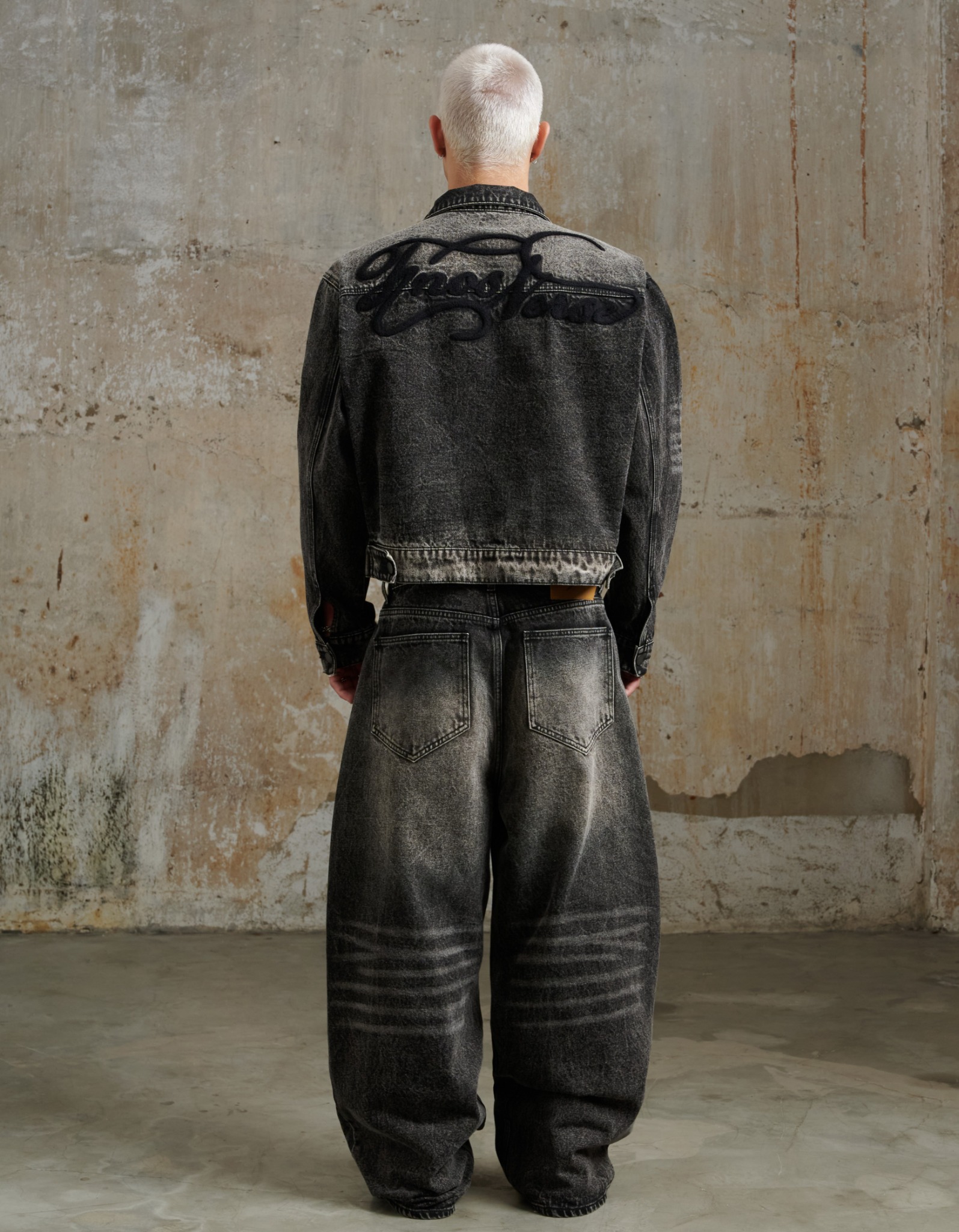 ERG20 -"FNOS" JEANS WASH - BLACK