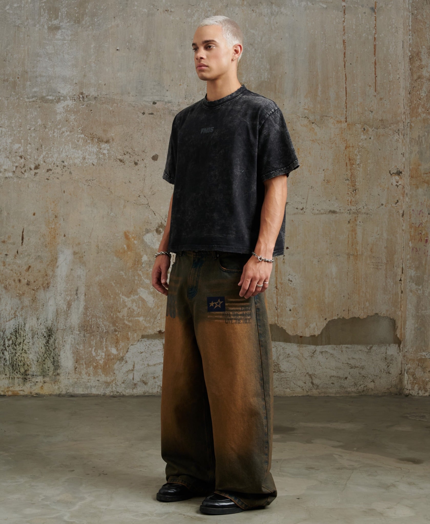 TSW15 - "FNOS" WASHED BOXY TEE - BLACK