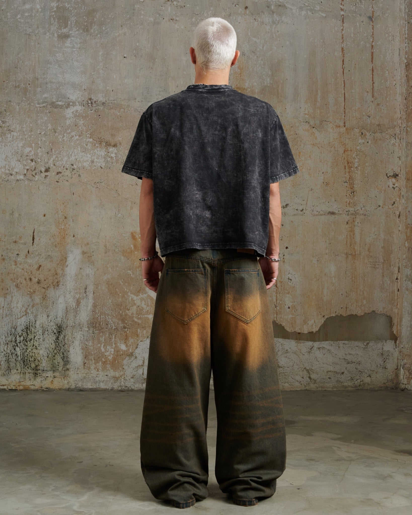 TSW15 - "FNOS" WASHED BOXY TEE - BLACK