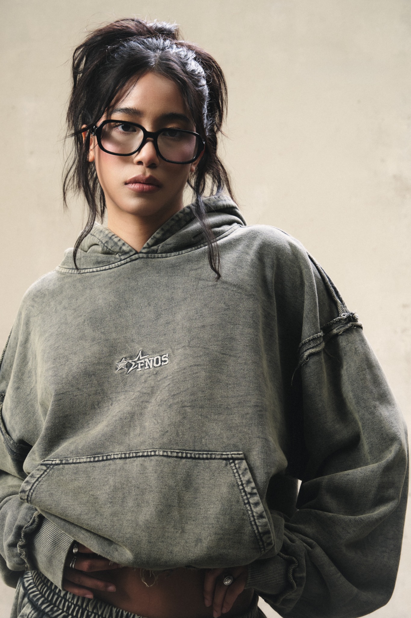 HDW2 - FNOS RÉVOLTE WASHED HOODIE - OLIVE WASH