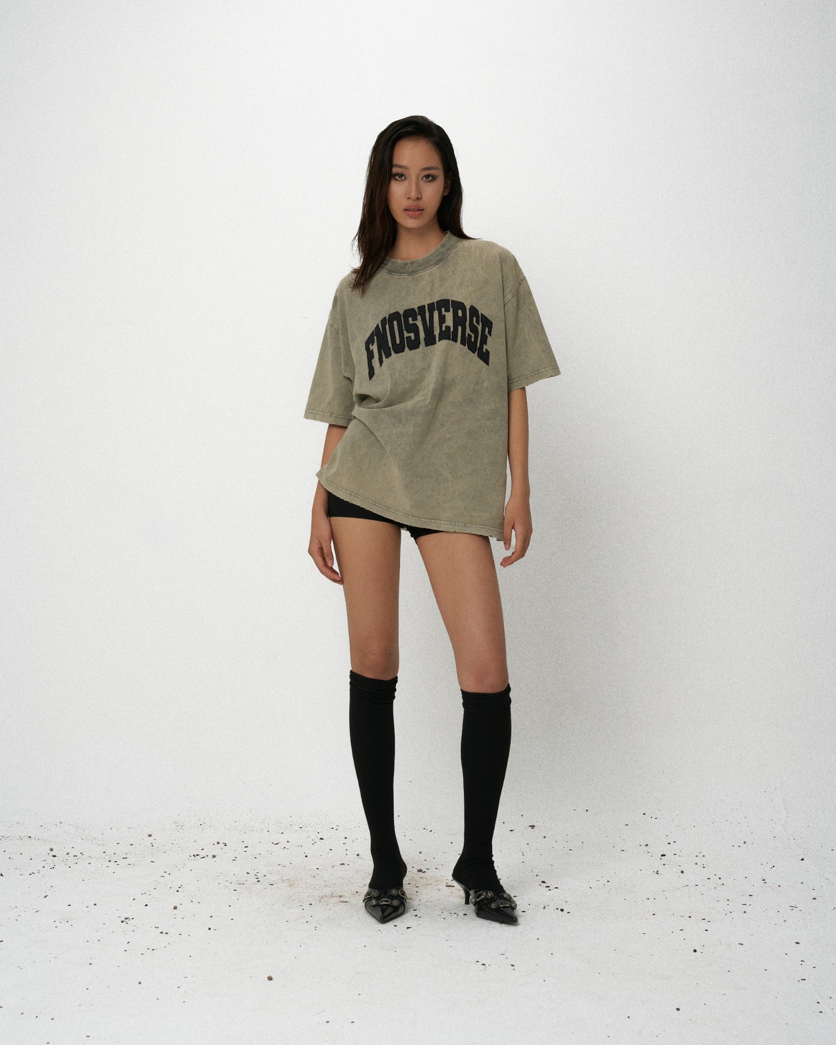 TWG26 - 'FNOSVERSE' VINTAGE TEE - SAND