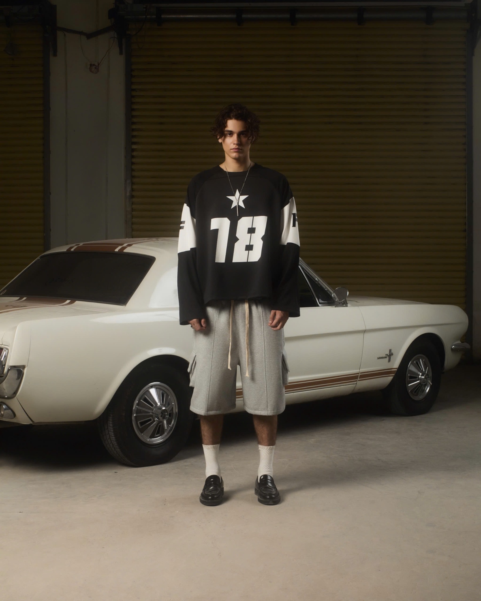JS7 - MONOCHROME "18" JERSEY BOXY SWEATER - BLACK/WHITE