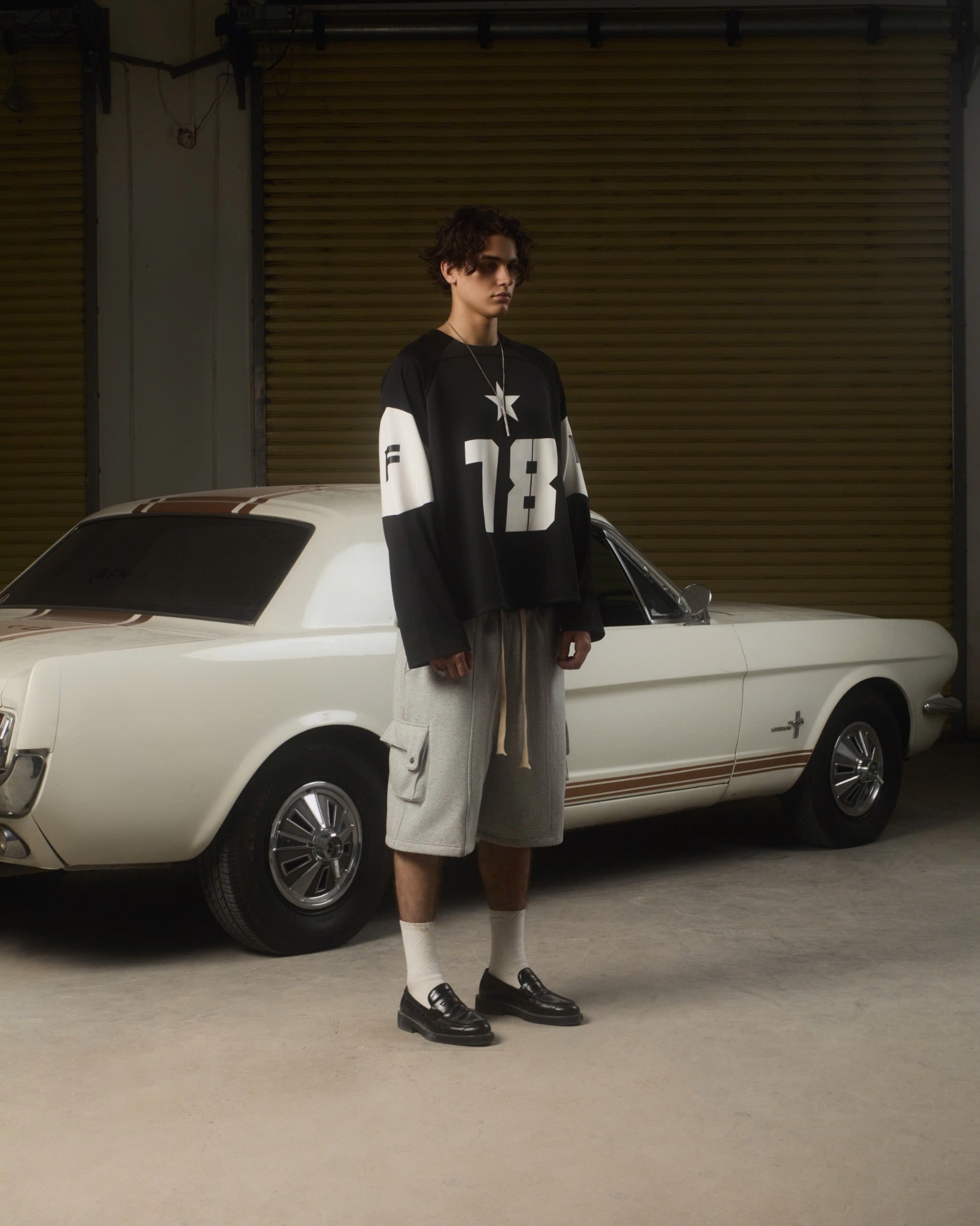 JS7 - MONOCHROME "18" JERSEY BOXY SWEATER - BLACK/WHITE