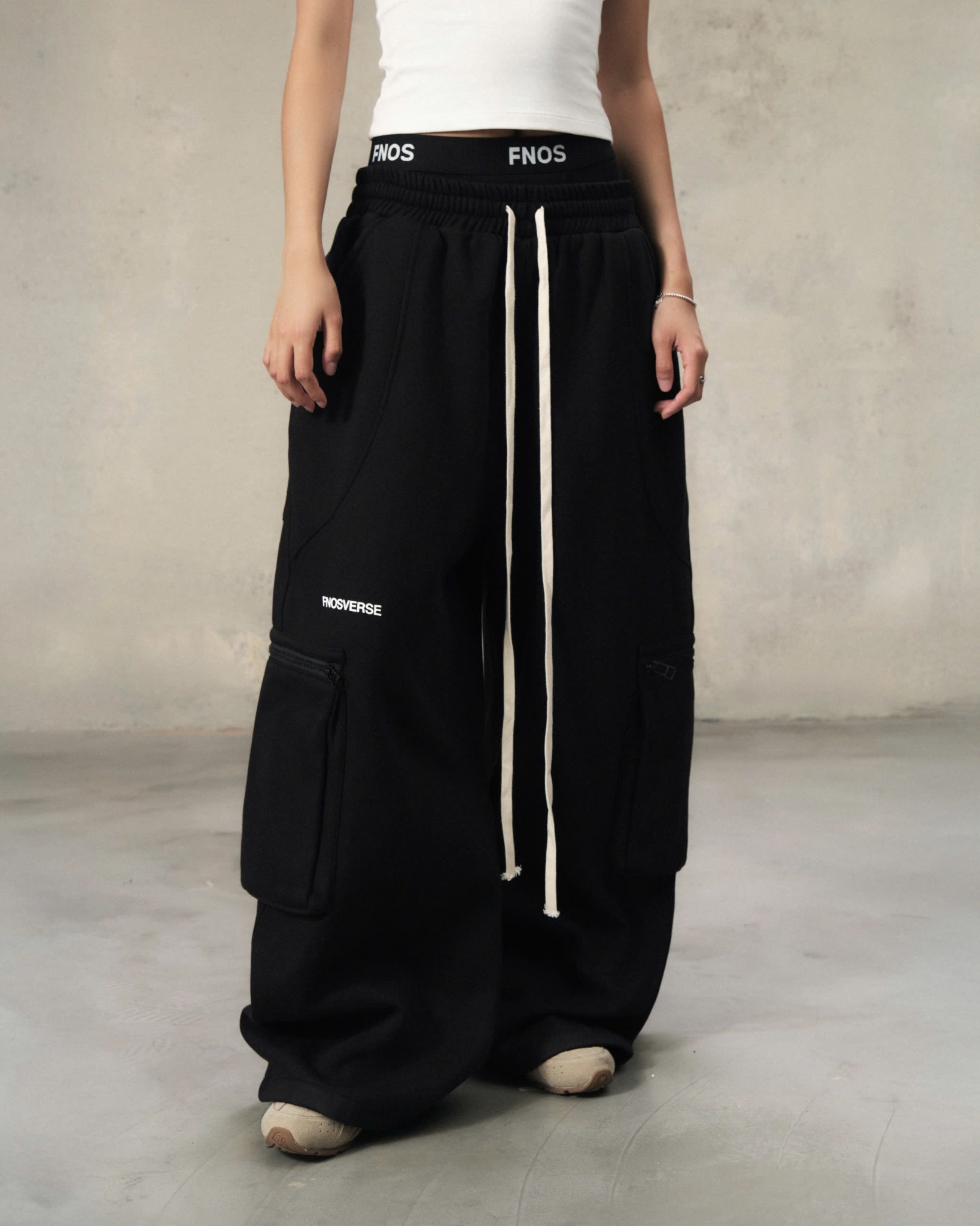 PSP1 - FNOS FERMETURE SWEAT PANTS -  BLACK