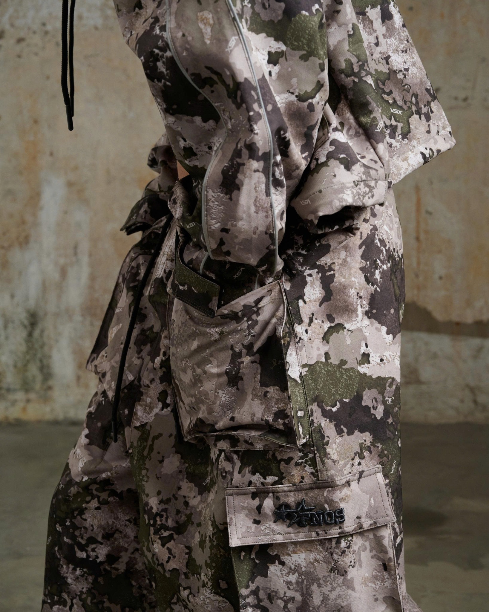 CJ1 - " FNOS " PARACHUTE CAMO JACKET