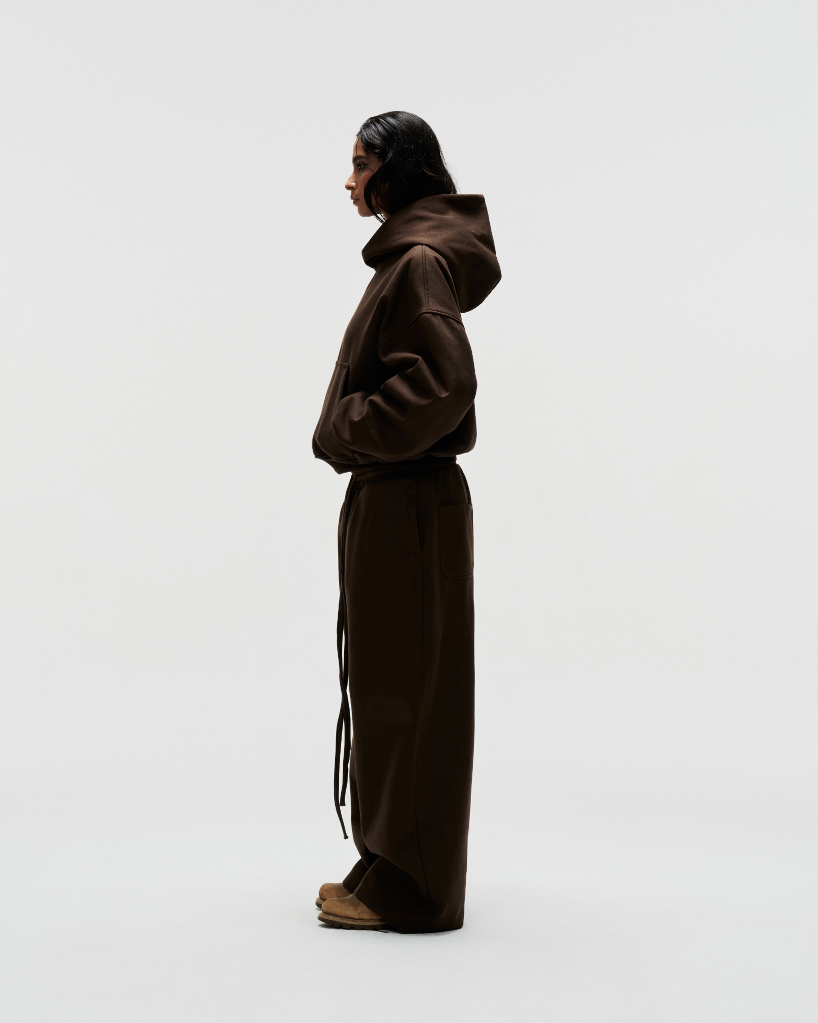 JGN8 - "FNOS" SWEAT PANT - BROWN