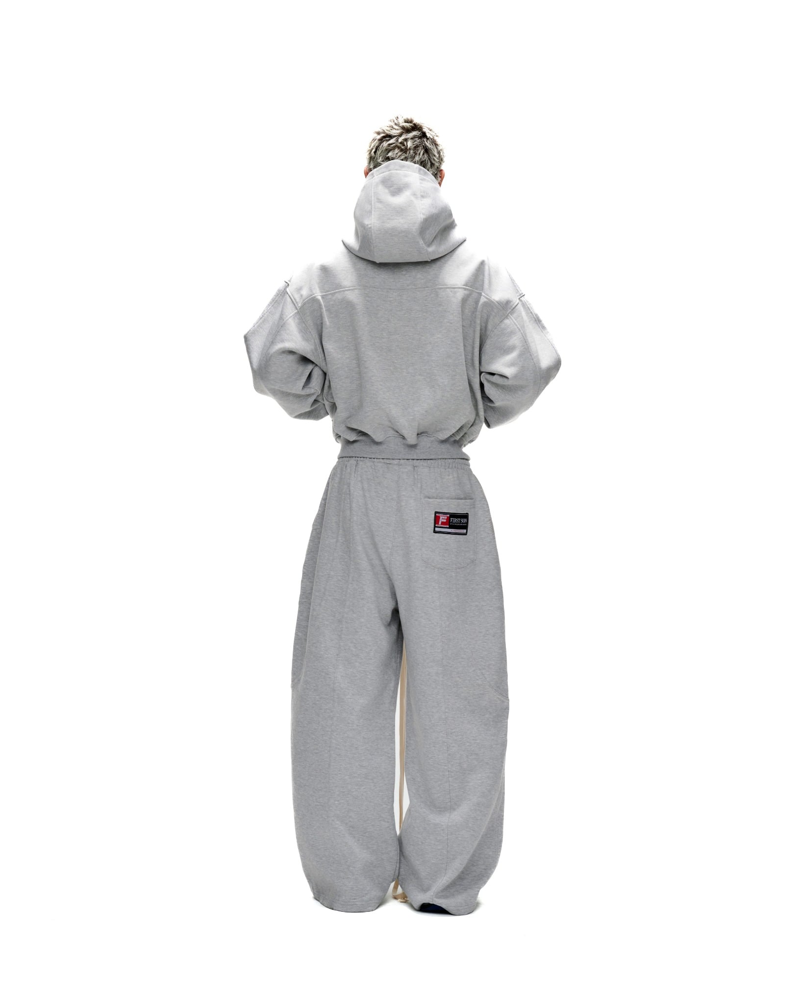 HD20 - "BALANCE" BASIC HOODIE - GRAY