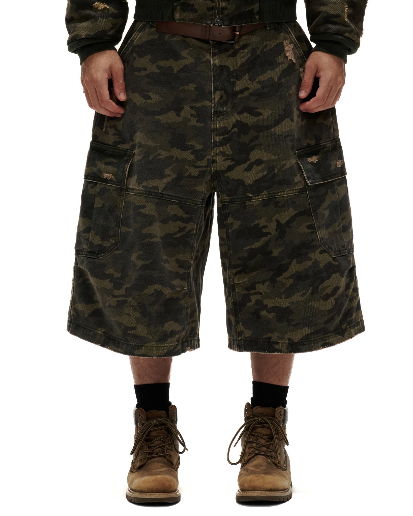 CS3 - "FNOS" WASHED CAMO CARGO SHORTS - DARK GREEN